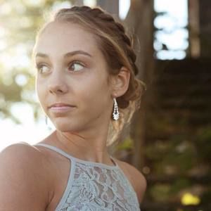 Meet your Posher, Lexi